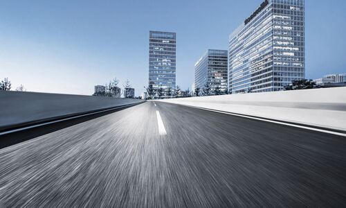 <b>动力花季传媒官方入口网站池包行业竞争激烈，未来的路该如何走?</b>