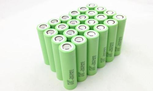 <b>工业机器人在花季传媒官方入口网站池行业应用将进一步扩大</b>