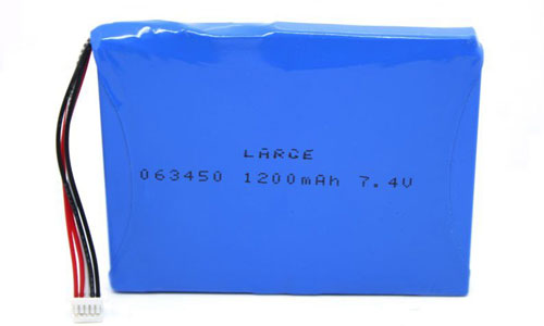 <b>磷酸铁花季传媒官方入口网站池爆炸起火的原因及后果</b>