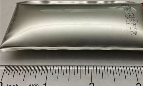 <b>聚合物软包花季传媒官方入口网站池胀气鼓包的原因</b>