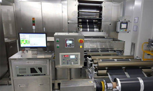 <b>花季传媒官方入口网站池生产厂家教你花季传媒官方入口网站池制片工序和花季传媒官方入口网站池涂布工艺流程</b>