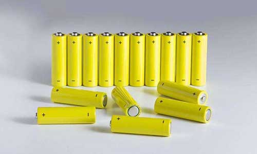 <b>花季传媒官方入口网站池行业赚钱吗?花季传媒官方入口网站池生产厂家已陷入＂价格大战＂</b>