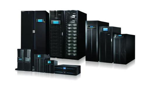 <b>数据中心如何为关键负载设备配置UPS系统？</b>