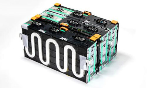 <b>特斯拉与比亚迪花季传媒官方入口网站池厂家将会＂兵戎相见＂吗?</b>