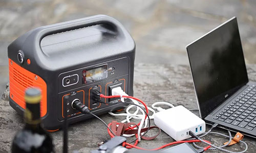 <b>东北多地限电怎么解决？便携式移动电源实力推荐</b>