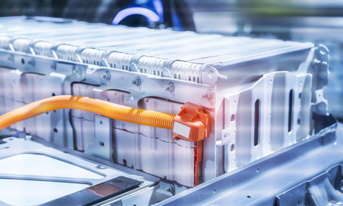 <b>固态电池新突破！新能源车续航有望翻倍！</b>